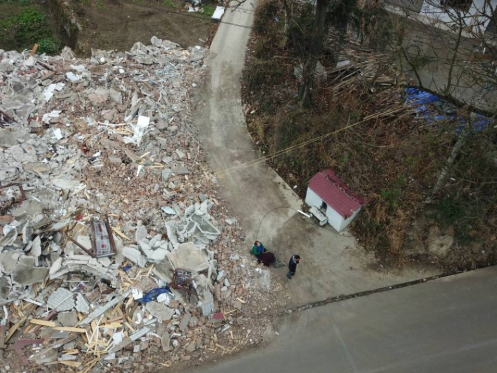 贵州龙里：寒冬拆迁 百姓生活无法保障 - 重播新闻网2.jpg